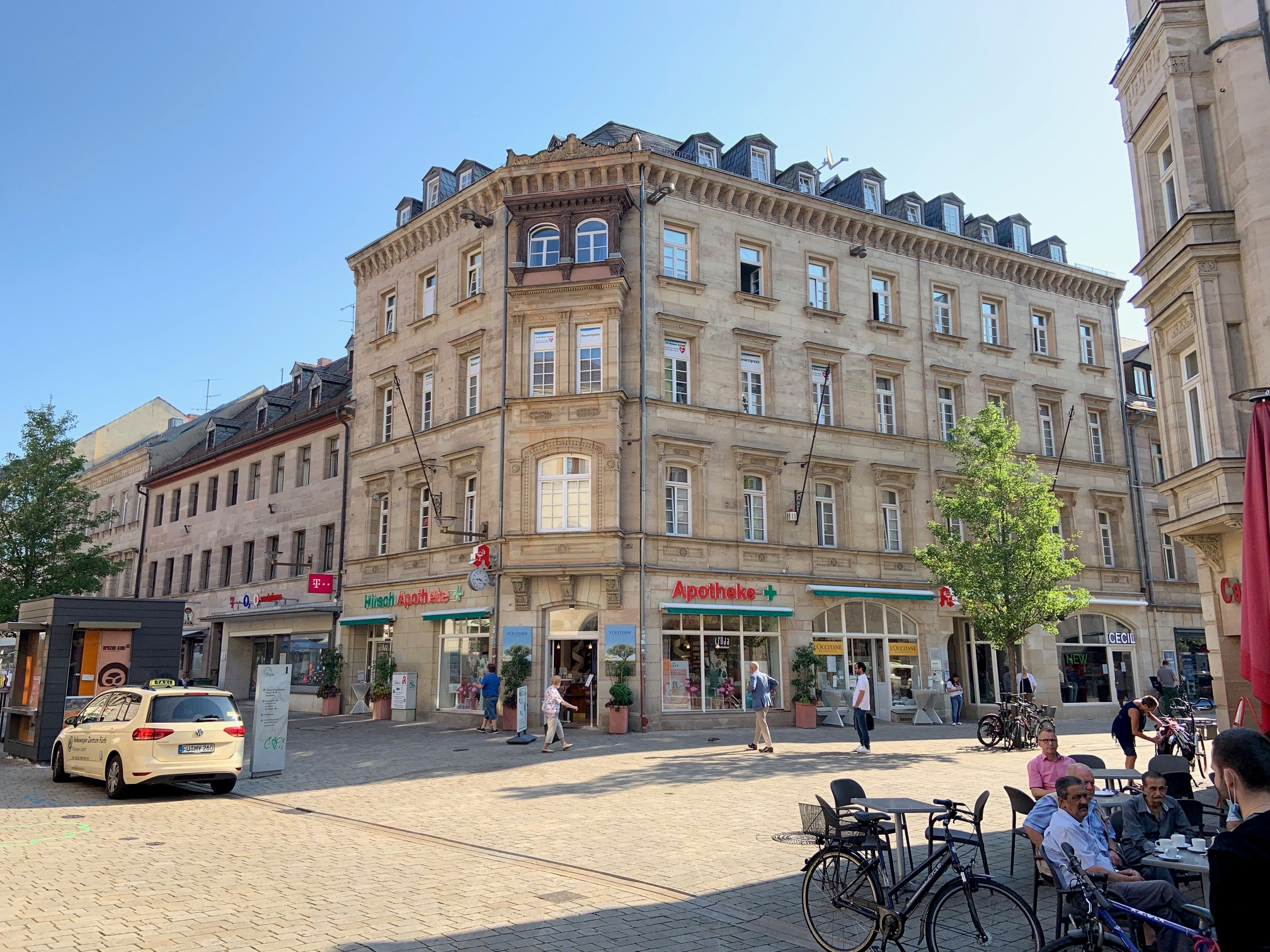 RUDOLF-BREITSCHEID-STRASSE 1